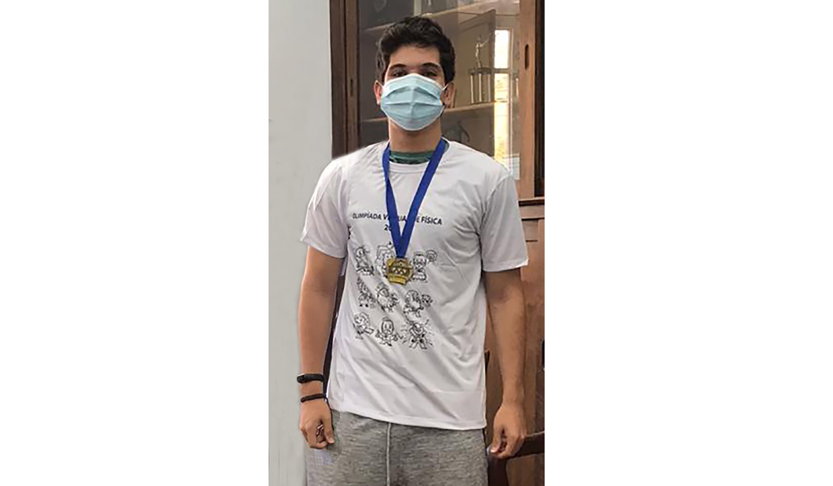 Imagem da página Medalha para mais um aluno na Olimpíada de Física - Villa Lobos